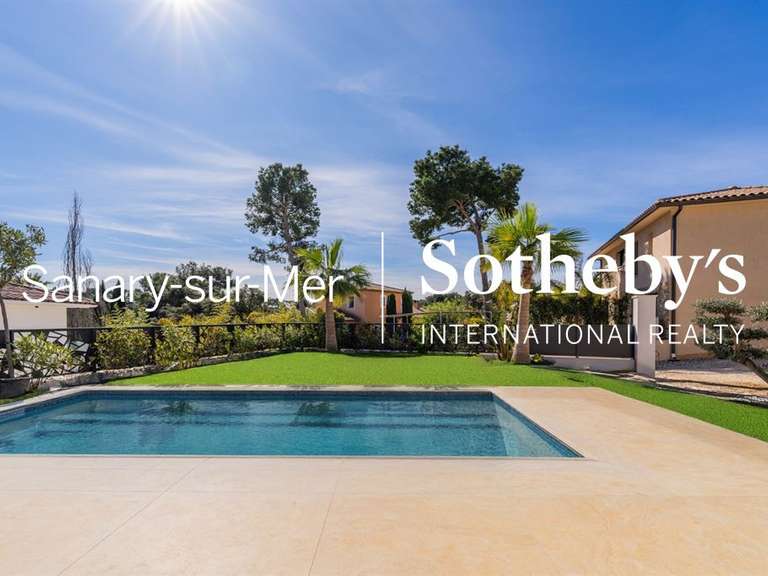 Maison Sanary-sur-Mer - 5 chambres - 234m²