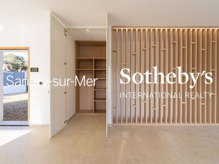 Maison Sanary-sur-Mer - 5 chambres - 234m²