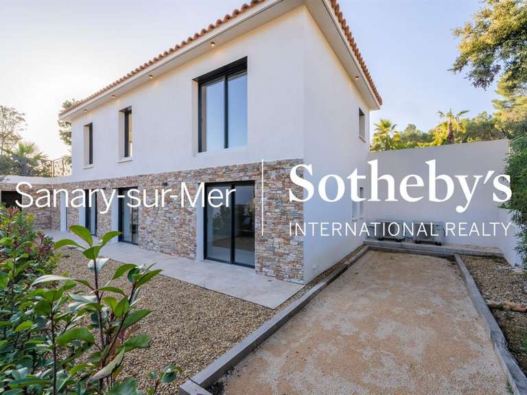 Maison Sanary-sur-Mer - 5 chambres - 234m²