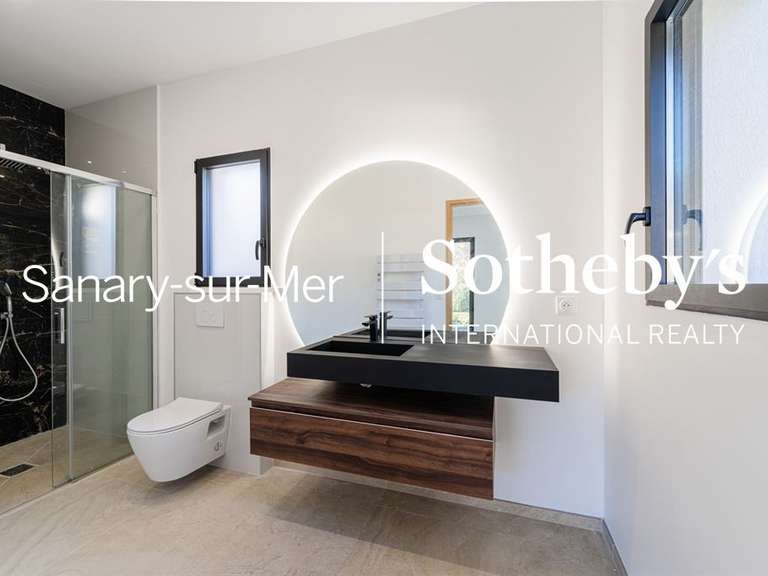 Maison Sanary-sur-Mer - 5 chambres - 234m²