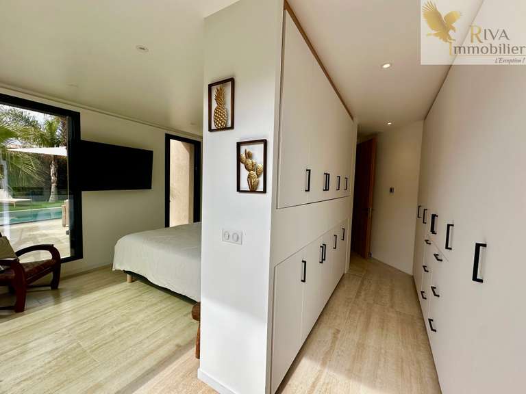 Maison Sanary-sur-Mer - 4 chambres - 184m²