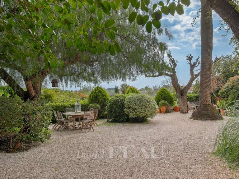 Maison Sanary-sur-Mer - 4 chambres - 129m²