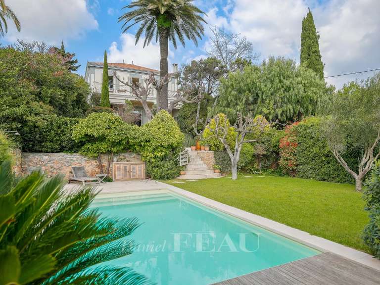 Maison Sanary-sur-Mer - 4 chambres - 129m²