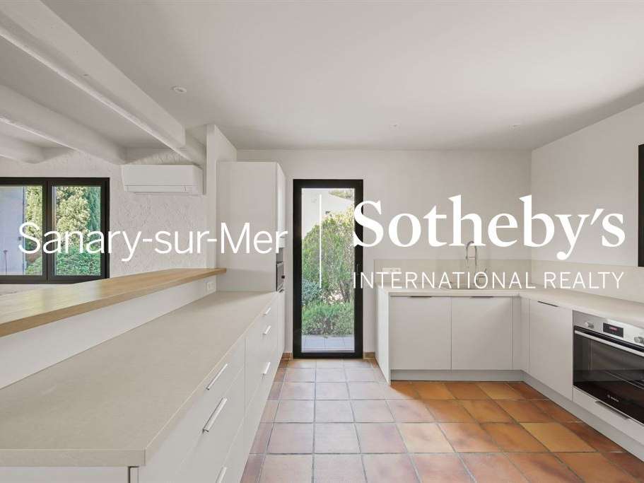 House Sanary-sur-Mer