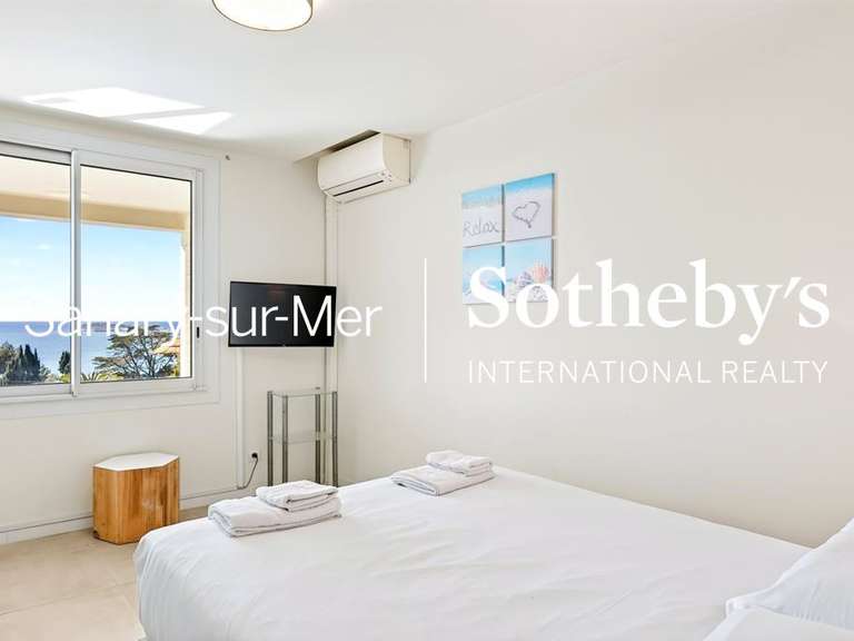 House with Sea view Sanary-sur-Mer - 4 bedrooms - 120m²