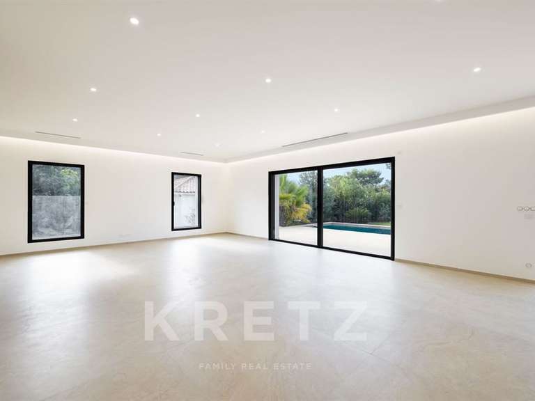 Maison Sanary-sur-Mer - 4 chambres - 202m²