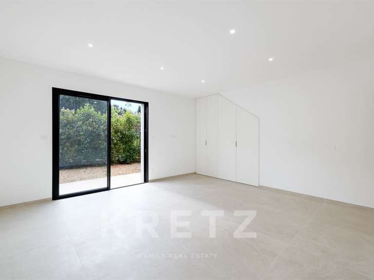 Maison Sanary-sur-Mer - 4 chambres - 202m²