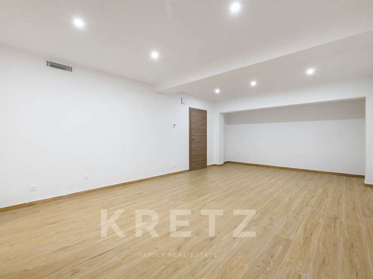 Maison Sanary-sur-Mer - 4 chambres - 202m²