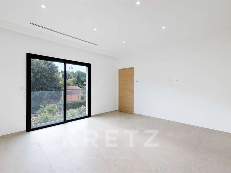 Maison Sanary-sur-Mer - 4 chambres - 202m²