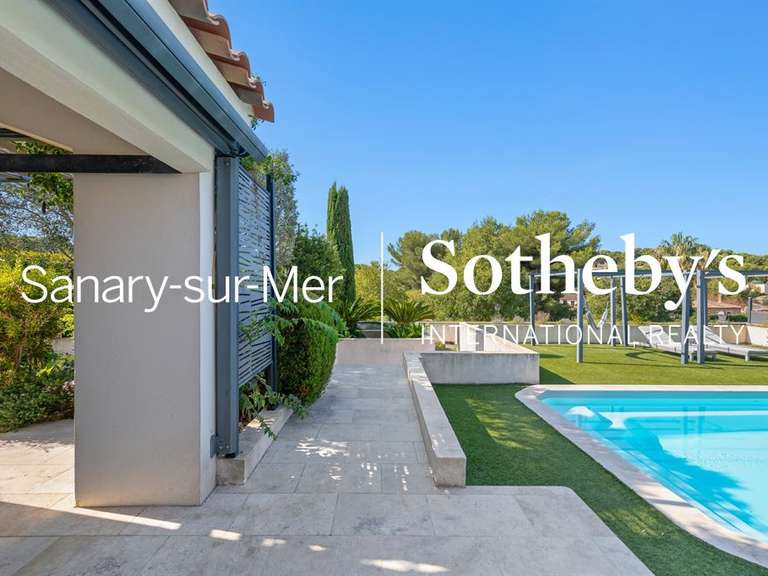 Maison Sanary-sur-Mer - 3 chambres - 172m²