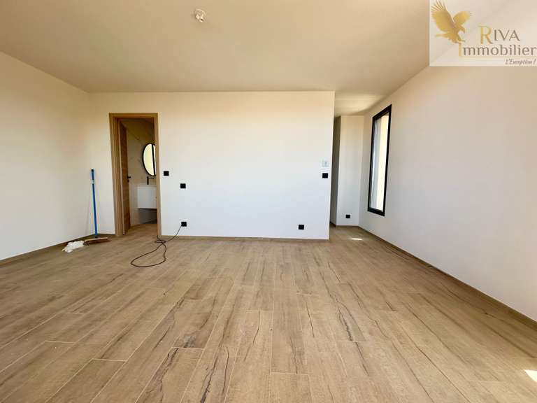 Villa with Sea view Sanary-sur-Mer - 4 bedrooms - 190m²