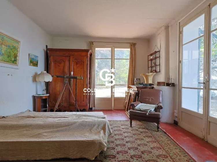 Villa with Sea view Sanary-sur-Mer - 5 bedrooms - 237m²