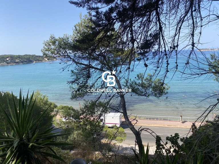 Villa with Sea view Sanary-sur-Mer - 5 bedrooms - 237m²