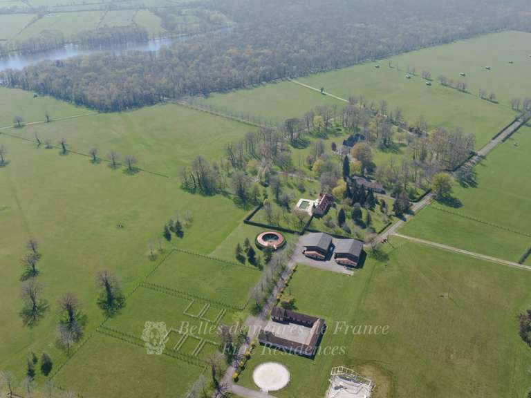 Château Sancoins - 5000m²