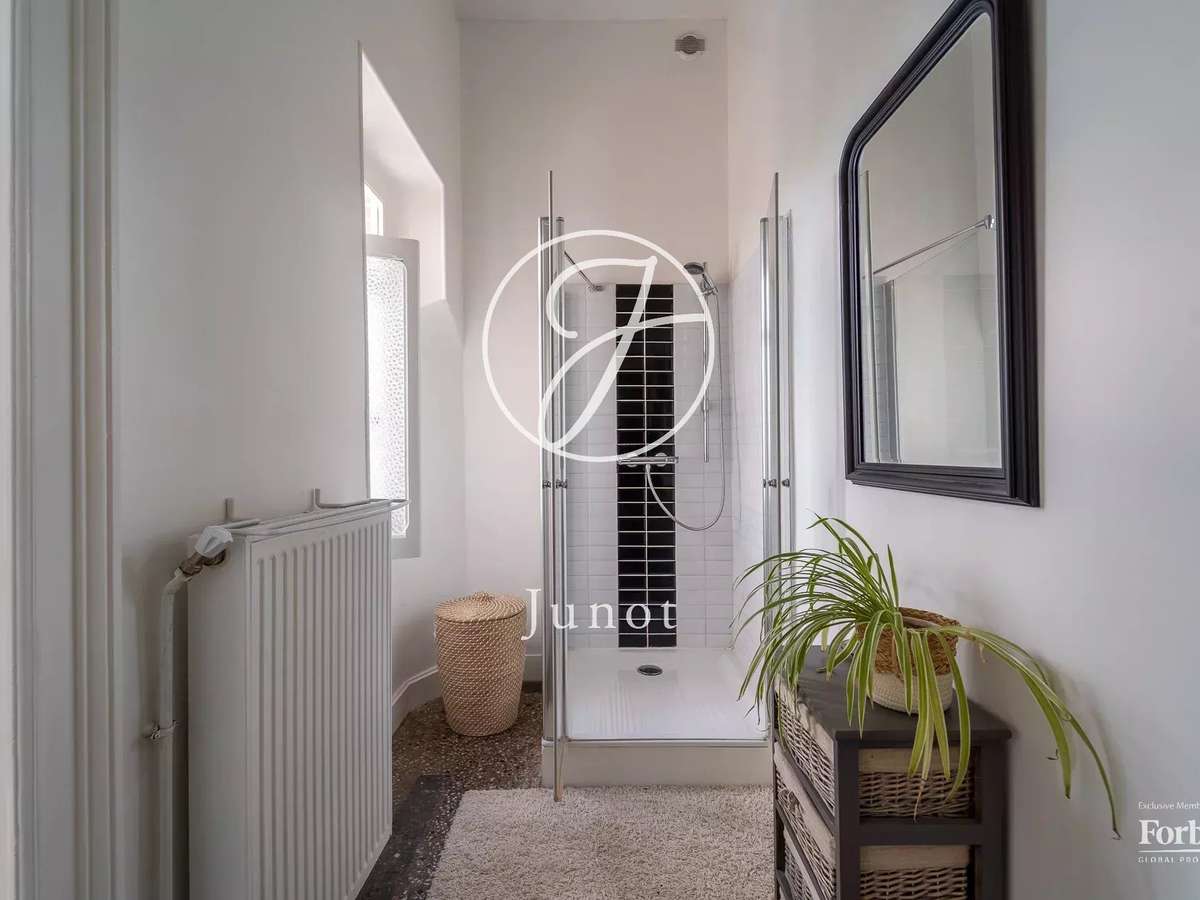 Maison Sancoins