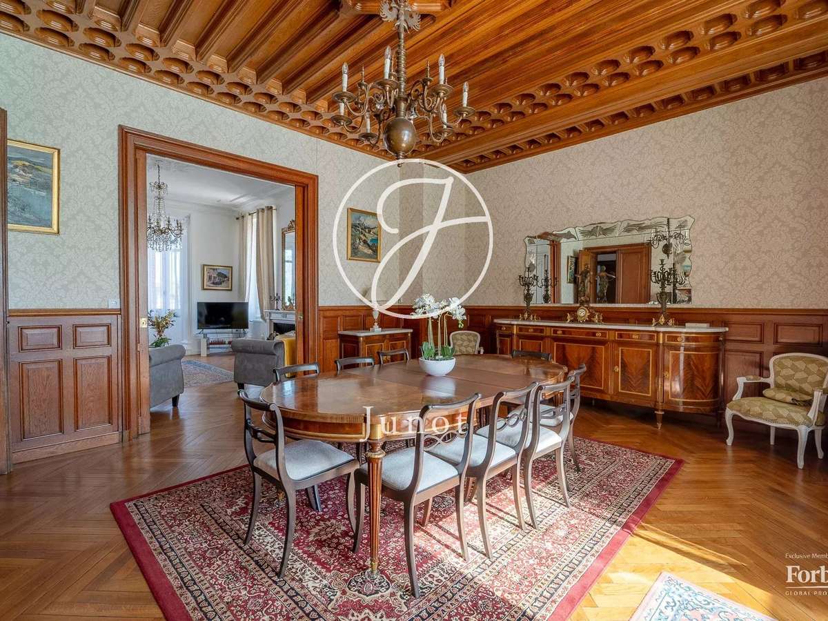 Maison Sancoins