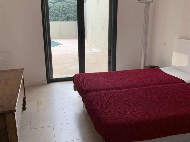 Maison Santa-Maria-di-Lota - 4 chambres - 175m²