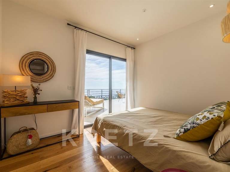 Maison Santa-Maria-di-Lota - 4 chambres - 200m²