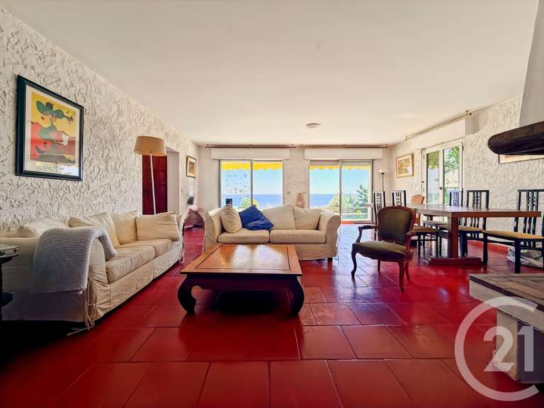 Maison Santa-Maria-di-Lota - 4 chambres - 344m²