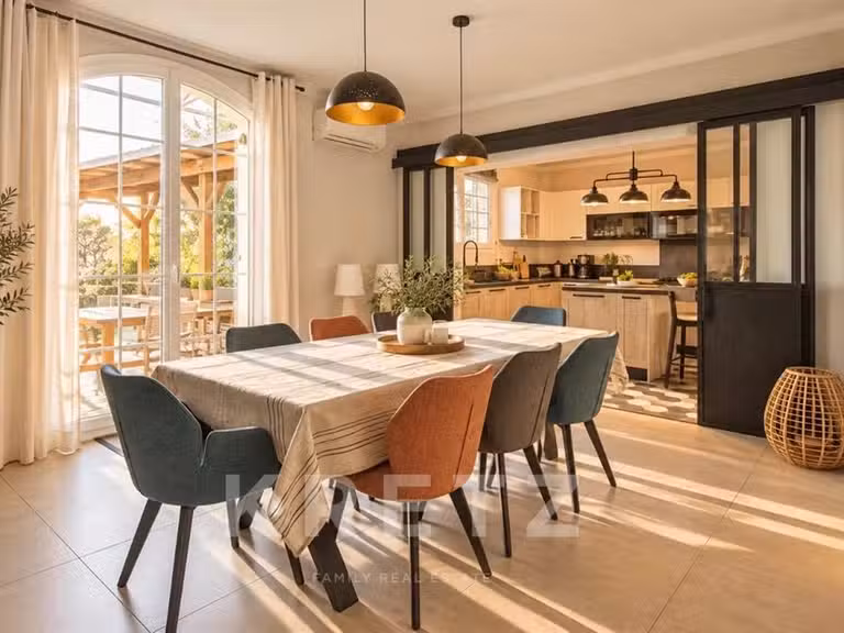 House with Sea view Santa-Maria-di-Lota - 6 bedrooms - 280m²