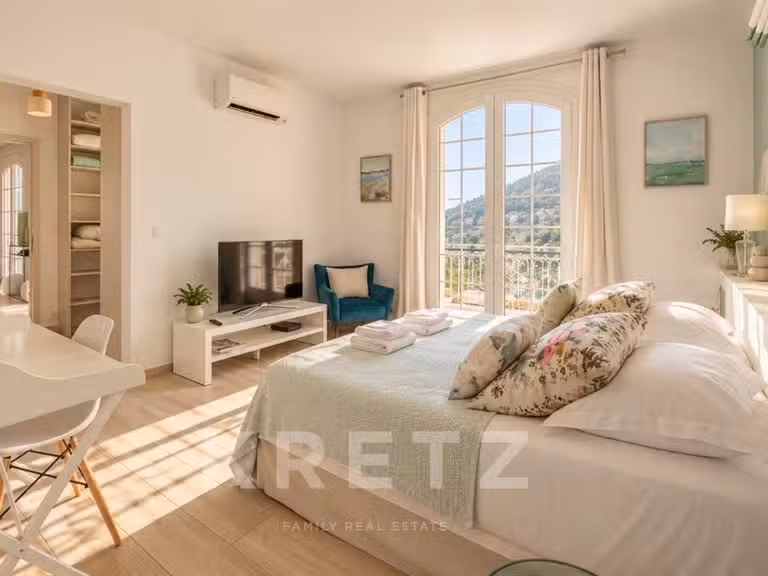 House with Sea view Santa-Maria-di-Lota - 6 bedrooms - 280m²