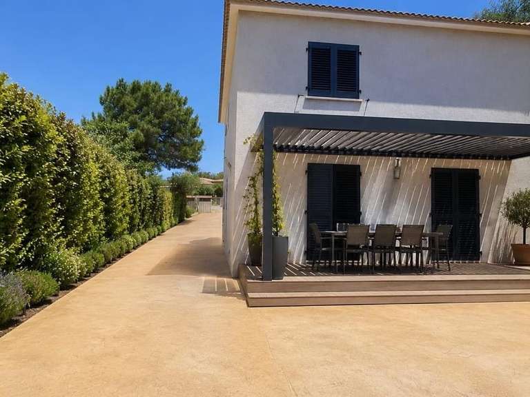 Maison Santa-Reparata-di-Balagna - 4 chambres - 122m²