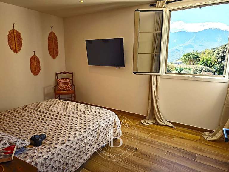 Villa Santa-Reparata-di-Balagna - 9 chambres - 320m²