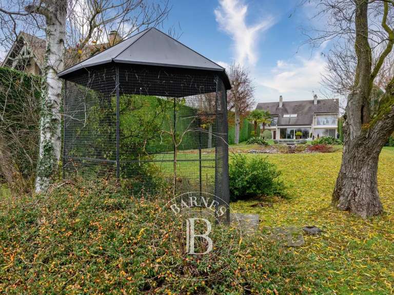 Maison Santeny - 6 chambres - 248m²