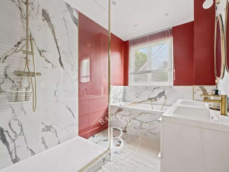 Maison Santeny - 6 chambres - 211m²
