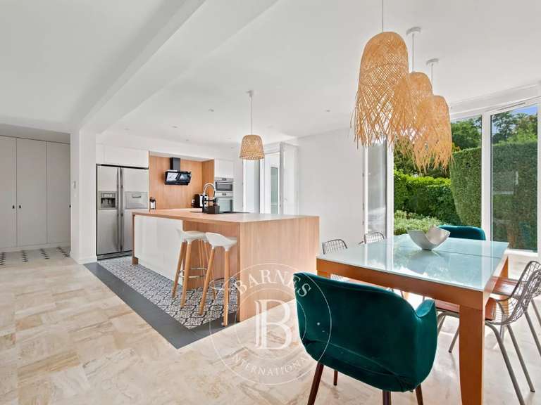Maison Santeny - 6 chambres - 211m²