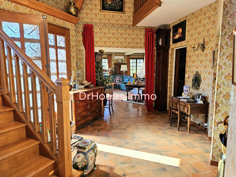 Villa Santeny - 5 chambres - 226m²