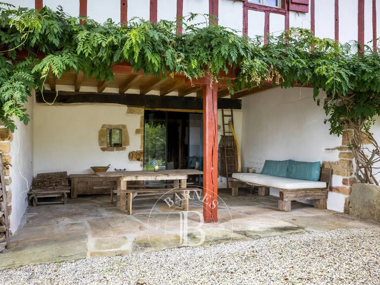 House Sare - 6 bedrooms