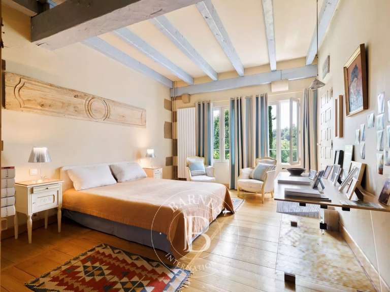 House Sare - 7 bedrooms - 500m²