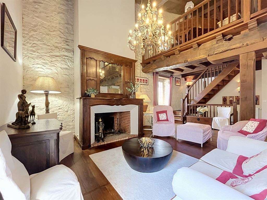 Maison Sare