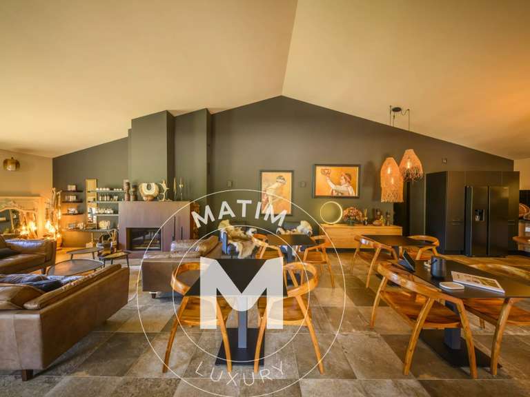 Propriété Sari-d'Orcino - 5 chambres - 318m²