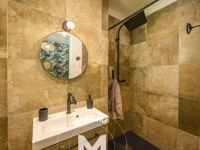 Propriété Sari-d'Orcino - 5 chambres - 318m²