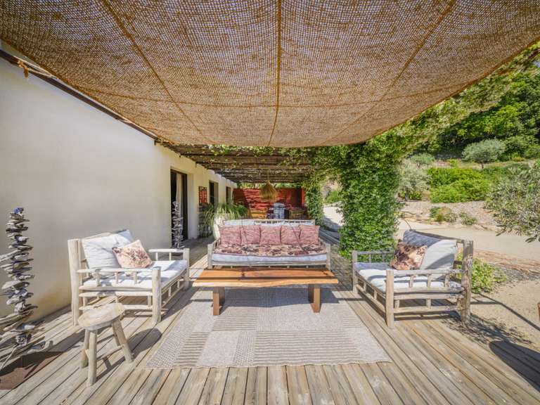 Propriété Sari-d'Orcino - 5 chambres - 318m²
