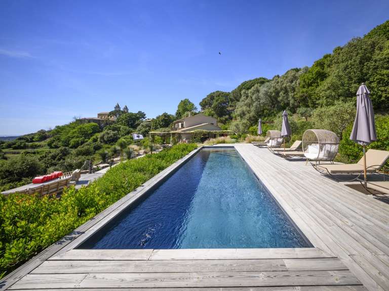 Propriété Sari-d'Orcino - 5 chambres - 318m²