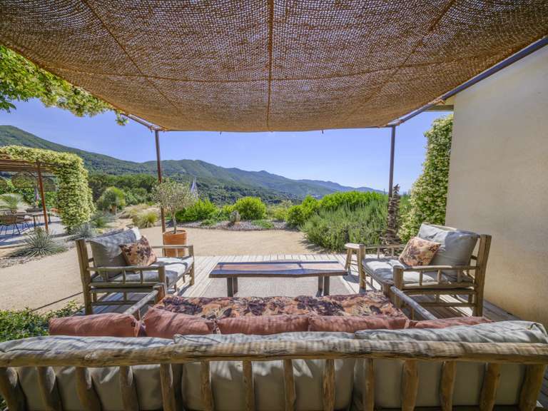 Propriété Sari-d'Orcino - 5 chambres - 318m²