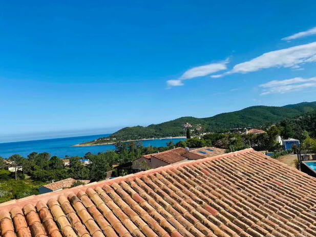 House Sari-Solenzara - 20 bedrooms - 450m²