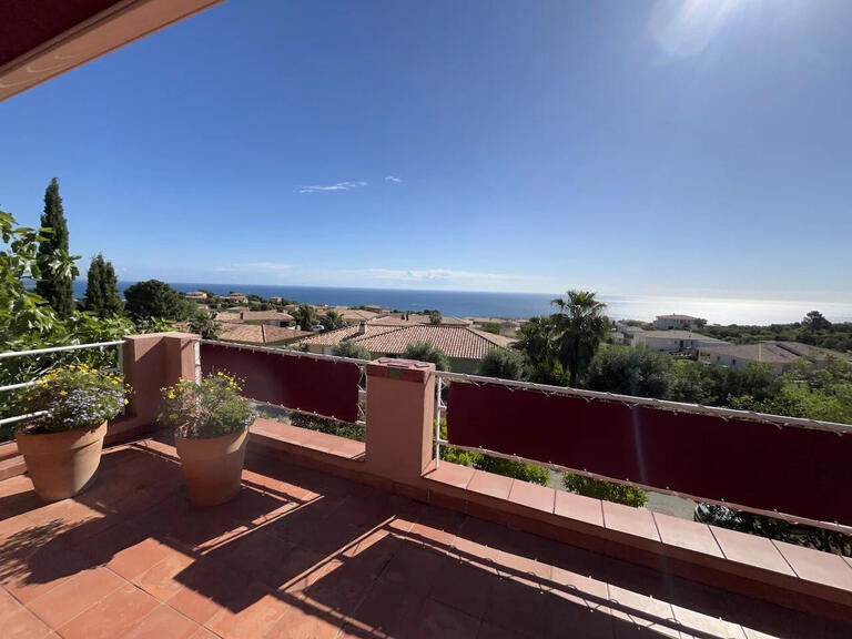 Villa Sari-Solenzara - 4 chambres - 152m²