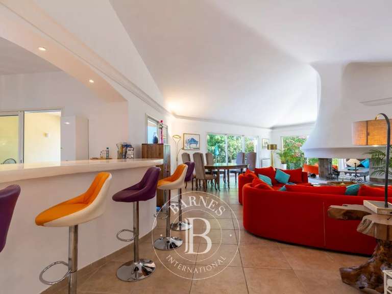 Villa Sari-Solenzara - 4 bedrooms - 263m²