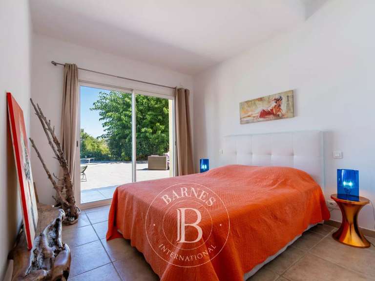 Villa Sari-Solenzara - 4 bedrooms - 263m²