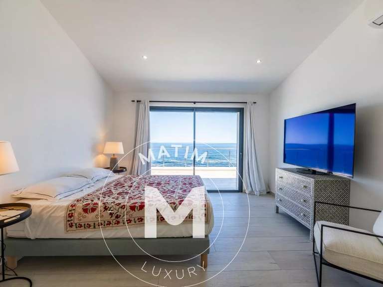Villa avec Vue sur mer Sari-Solenzara - 4 chambres - 590m²