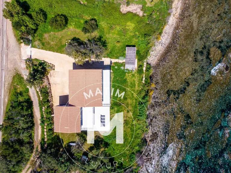 Villa avec Vue sur mer Sari-Solenzara - 4 chambres - 590m²