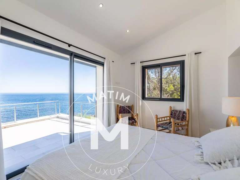 Villa avec Vue sur mer Sari-Solenzara - 4 chambres - 590m²