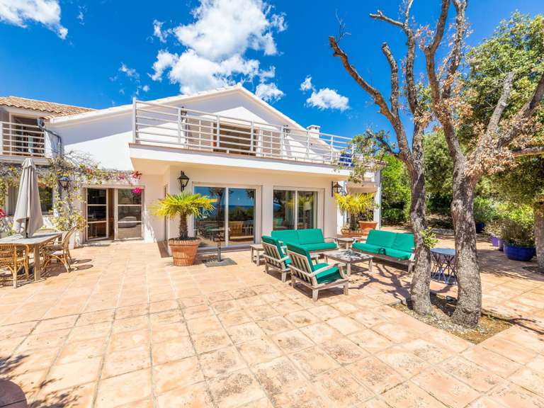 Villa avec Vue sur mer Sari-Solenzara - 7 chambres - 525m²