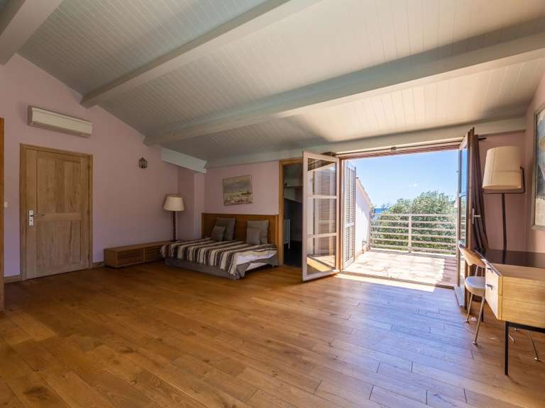 Villa avec Vue sur mer Sari-Solenzara - 7 chambres - 525m²