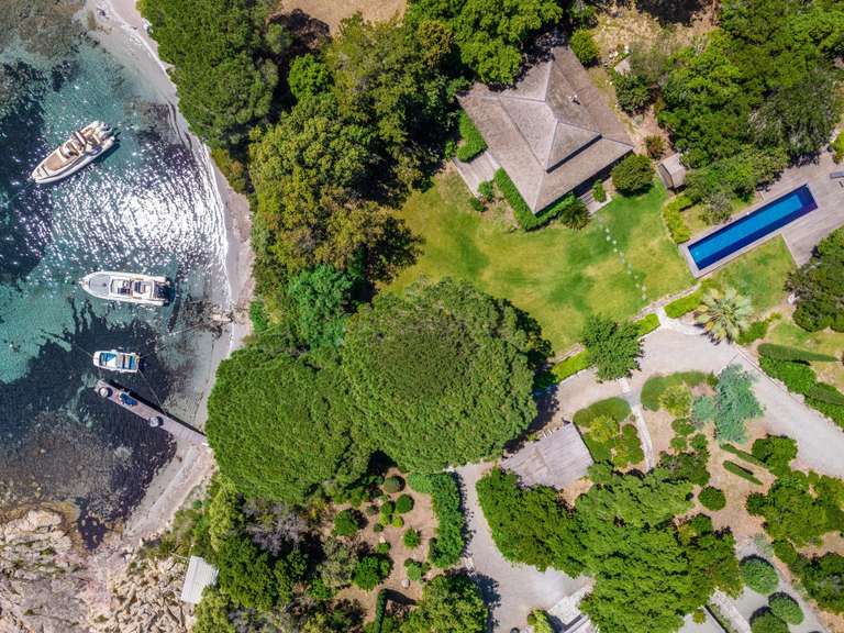 Villa avec Vue sur mer Sari-Solenzara - 7 chambres - 525m²