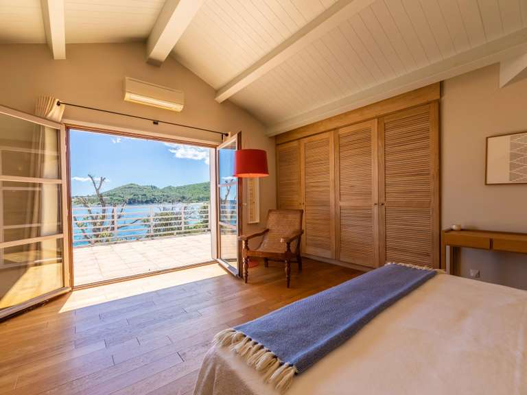 Villa avec Vue sur mer Sari-Solenzara - 7 chambres - 525m²